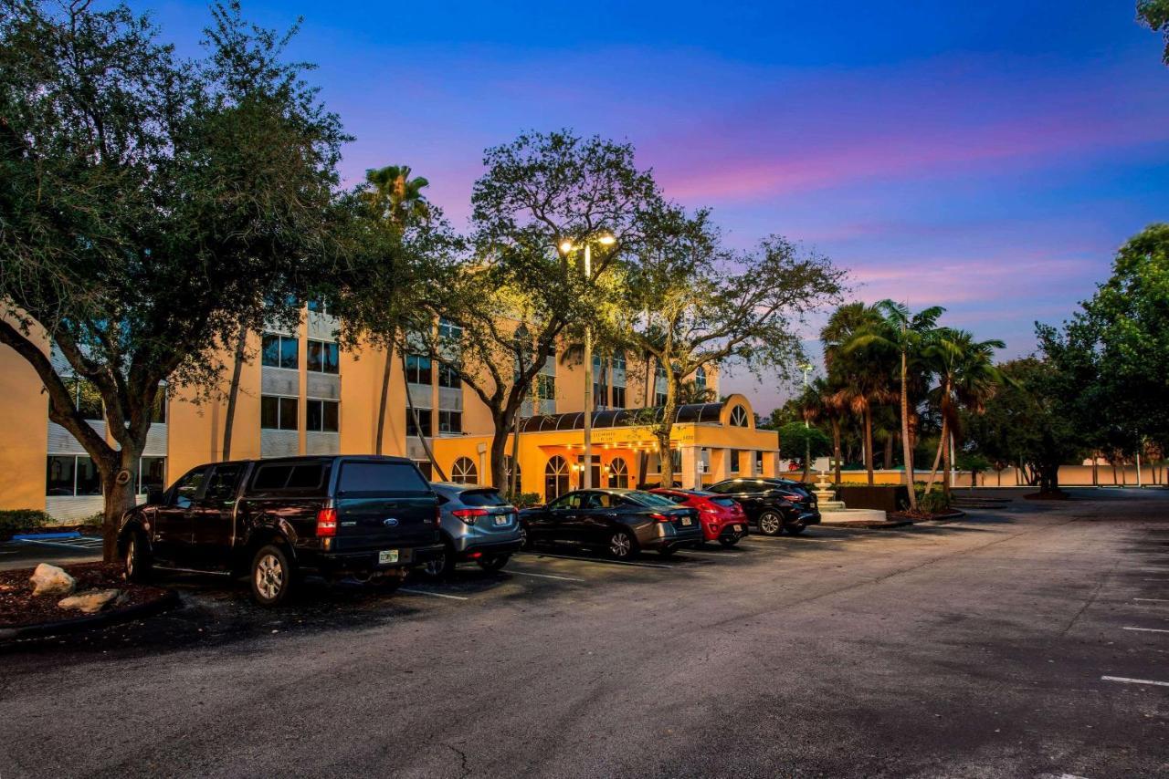 La Quinta By Wyndham Fort Lauderdale Tamarac Екстериор снимка