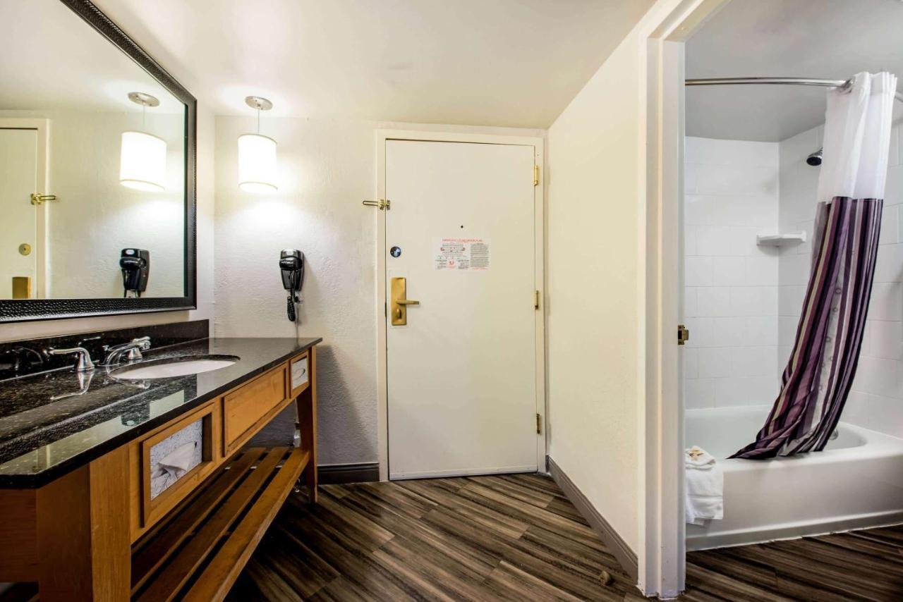 La Quinta By Wyndham Fort Lauderdale Tamarac Екстериор снимка
